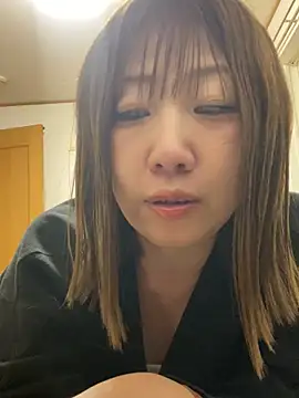 Snapshot of h415a812 chatting on 14, 5, 2026 h415a812 online show from 14, 5, 2026