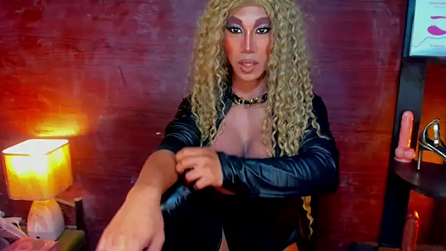 JayeTan online show from 17, 10, 2025