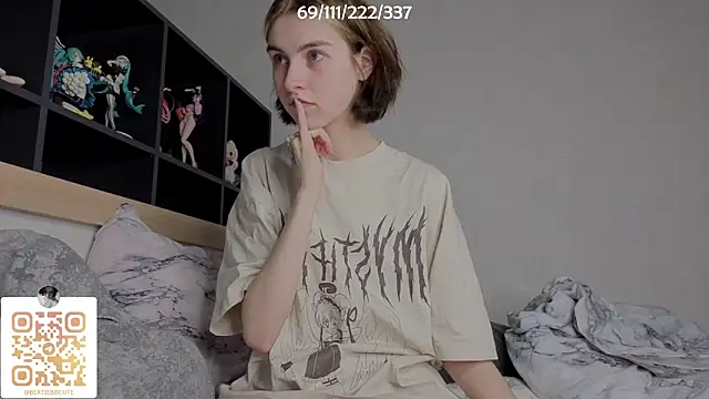 Snapshot of bertamimi chatting on 11, 9, 2025 bertamimi online show from 11, 9, 2025