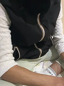 Yasar-Xxxl online show from 10, 2, 2026