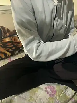 Yasar-Xxxl online show from 8, 2, 2026