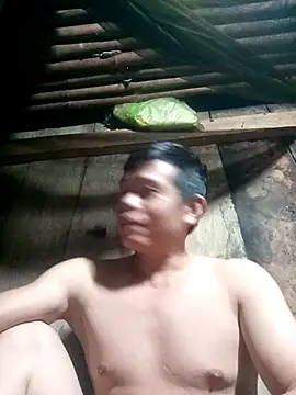 DungLuongg online show from 8, 11, 2025