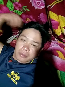 DungLuongg online show from 9, 11, 2025