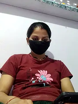 poojam93 online show from 31, 10, 2025