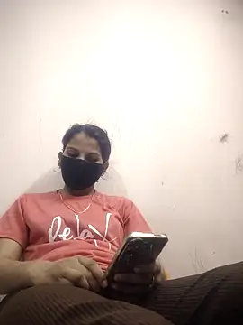 Snapshot of poojam93 chatting on 10, 5, 2026 poojam93 online show from 10, 5, 2026
