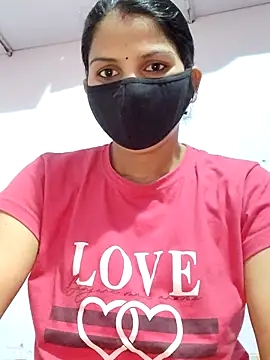 poojam93 online show from 26, 11, 2025