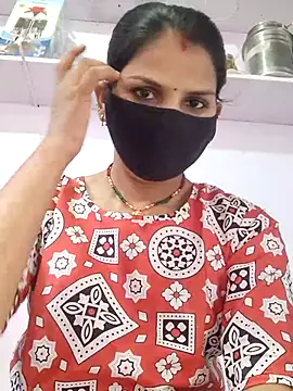 poojam93 online show from 10, 10, 2025