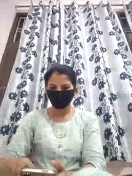 Snapshot of poojam93 chatting on 3, 5, 2026 poojam93 online show from 3, 5, 2026