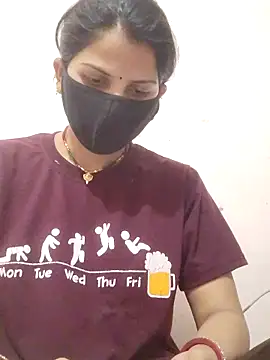 poojam93 online show from 15, 2, 2026