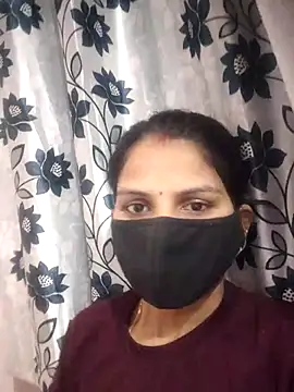 Snapshot of poojam93 chatting on 1, 5, 2026 poojam93 online show from 1, 5, 2026