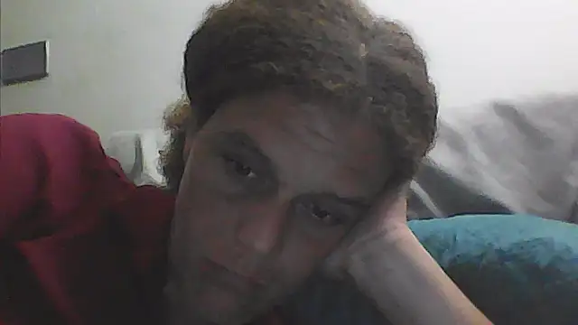 Snapshot of sarahkat86 chatting on 10, 11, 2025 sarahkat86 online show from 10, 11, 2025