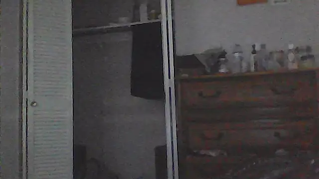 sarahkat86 online show from 16, 4, 2026