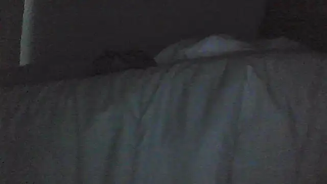 sarahkat86 online show from 15, 4, 2026