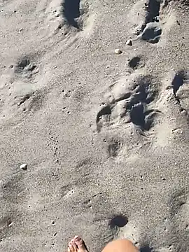 Snapshot of sarahkat86 chatting on 9, 11, 2025 sarahkat86 online show from 9, 11, 2025