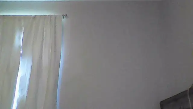 sarahkat86 online show from 4, 4, 2026