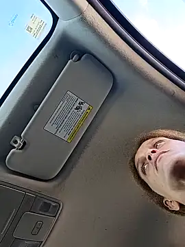 sarahkat86 online show from 4, 2, 2026