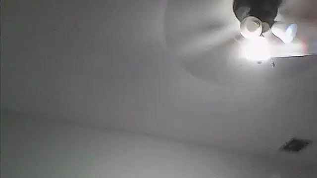 sarahkat86 online show from 7, 4, 2026