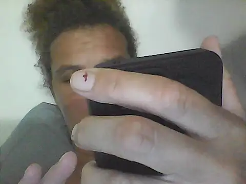 Snapshot of sarahkat86 chatting on 14, 11, 2025 sarahkat86 online show from 14, 11, 2025