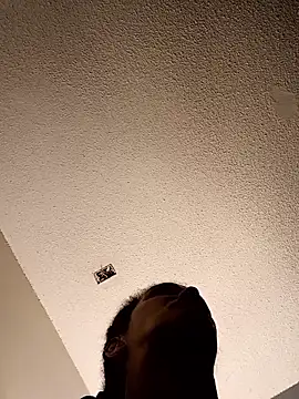 Snapshot of sarahkat86 chatting on 22, 11, 2025 sarahkat86 online show from 22, 11, 2025