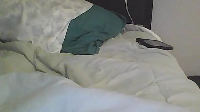 sarahkat86 online show from 21, 4, 2026