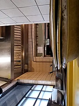 sarahkat86 online show from 2, 12, 2025