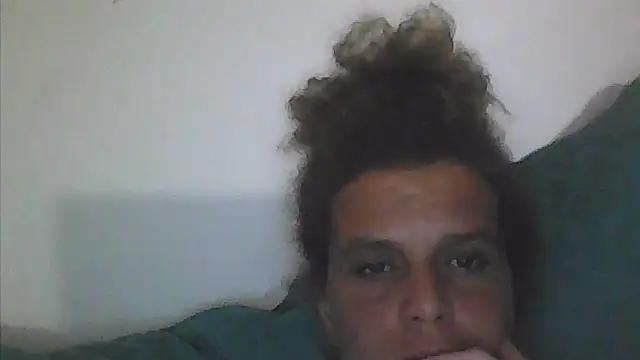 Snapshot of sarahkat86 chatting on 7, 11, 2025 sarahkat86 online show from 7, 11, 2025