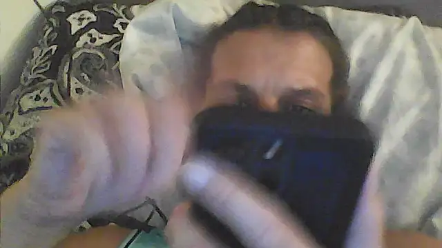 sarahkat86 online show from 8, 2, 2026