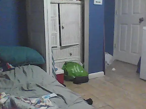 Snapshot of sarahkat86 chatting on 11, 10, 2025 sarahkat86 online show from 11, 10, 2025