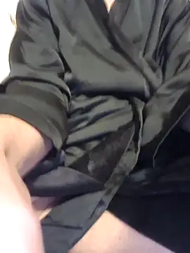 Snapshot of lucamila2903 chatting on 22, 11, 2025 lucamila2903 online show from 22, 11, 2025