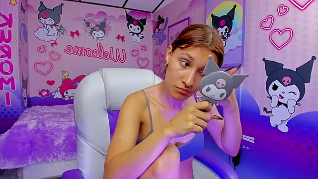 Snapshot of michell__petit_ chatting on 18, 9, 2025 michell petit online show from 18, 9, 2025
