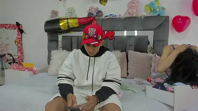 Jade rey  online show from 12, 2, 2026