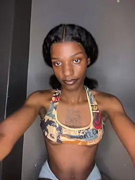 Trans fairy online show from 15, 7, 2026