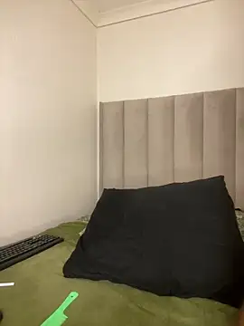 Trans fairy online show from 18, 12, 2025