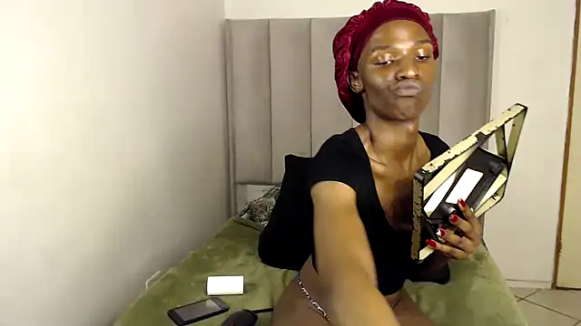 Trans fairy online show from 4, 12, 2025