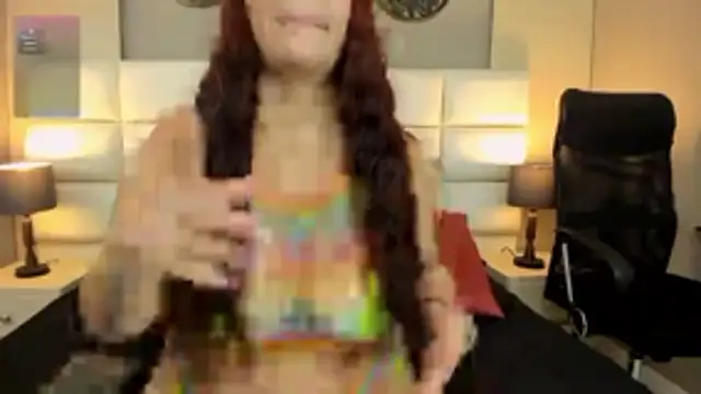 SuzzieSweet online show from 25, 2, 2026