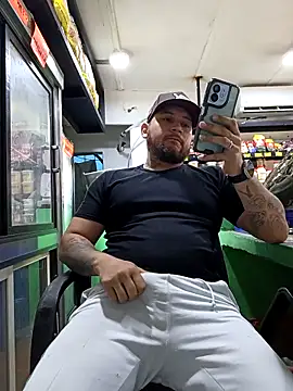 Catire10  online show from 4, 11, 2025