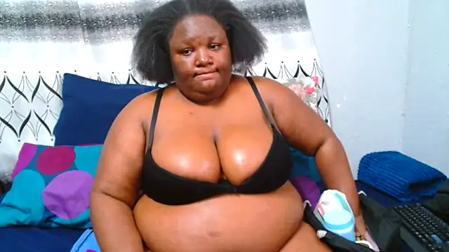 ChubbyBoobsxxx online show from 18, 5, 2026
