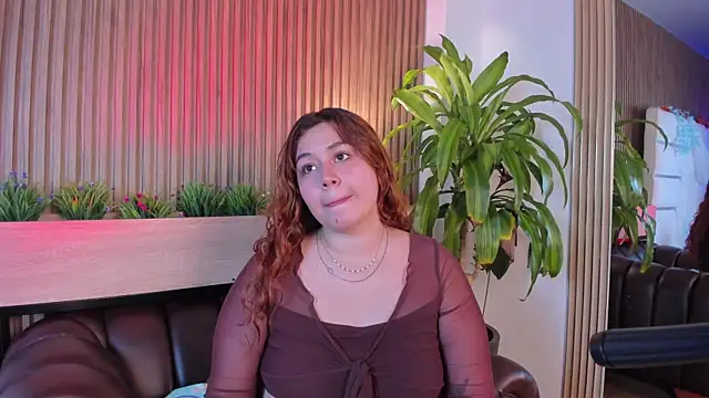 AdelaTaylor online show from 25, 9, 2025