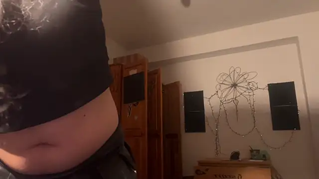 Snapshot of emilydee666 chatting on 11, 1, 2026 emilydee666 online show from 11, 1, 2026