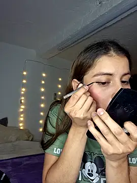 Snapshot of aytanna_torrez chatting on 20, 10, 2025 aytanna torrez online show from 20, 10, 2025