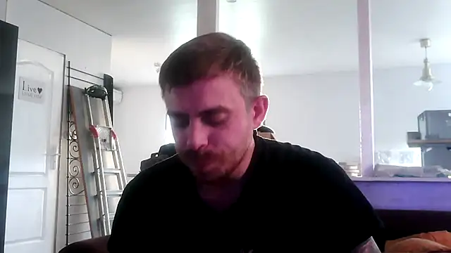 Snapshot of Bikerhot883hd chatting on 12, 10, 2025 Bikerhot883hd online show from 12, 10, 2025