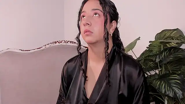 BellaSwwan online show from 14, 11, 2025