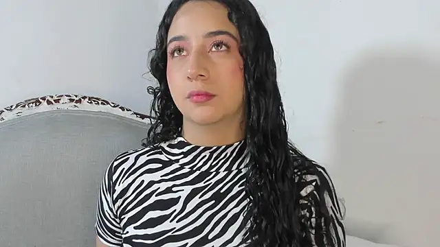 BellaSwwan online show from 26, 10, 2025