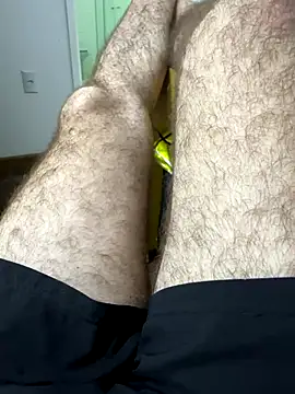 XUCRUTES42 online show from 31, 10, 2025