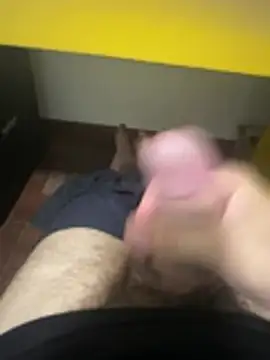 XUCRUTES42 online show from 7, 3, 2026