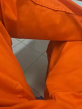 XUCRUTES42 online show from 12, 1, 2026