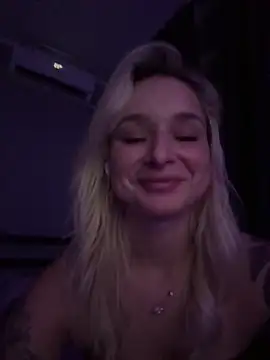 LilFleurish online show from 21, 10, 2025