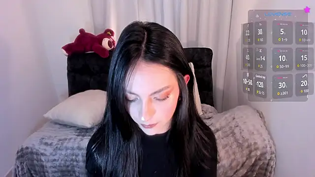 Snapshot of sarah_saenz_ chatting on 22, 5, 2026 sarah saenz online show from 22, 5, 2026