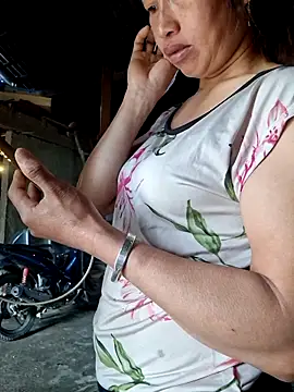 Snapshot of ngocngoc_cute chatting on 22, 4, 2026 ngocngoc cute online show from 22, 4, 2026