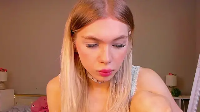 Blondy Fina online show from 15, 5, 2026